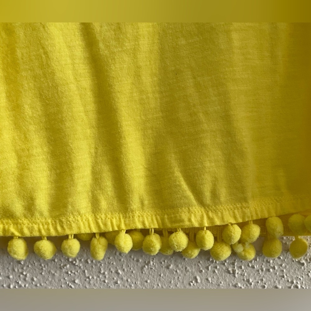 NWT - Lilly Pulitzer Women’s Small Yellow Sleeveless McKee Top with Pom Poms - Picture 8 of 16